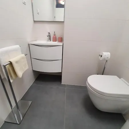 Apartment Kan Pula