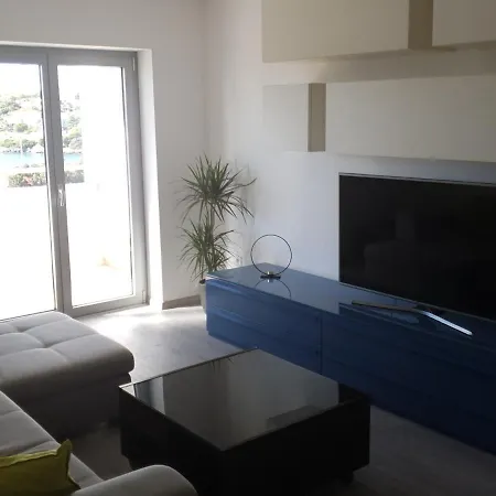 Apartment Kan *